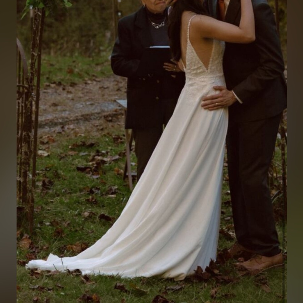 Ivory Chiffon A-Line Wedding Dress